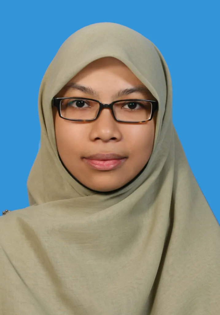 About Us 10 Farah Nabilah Shafiee